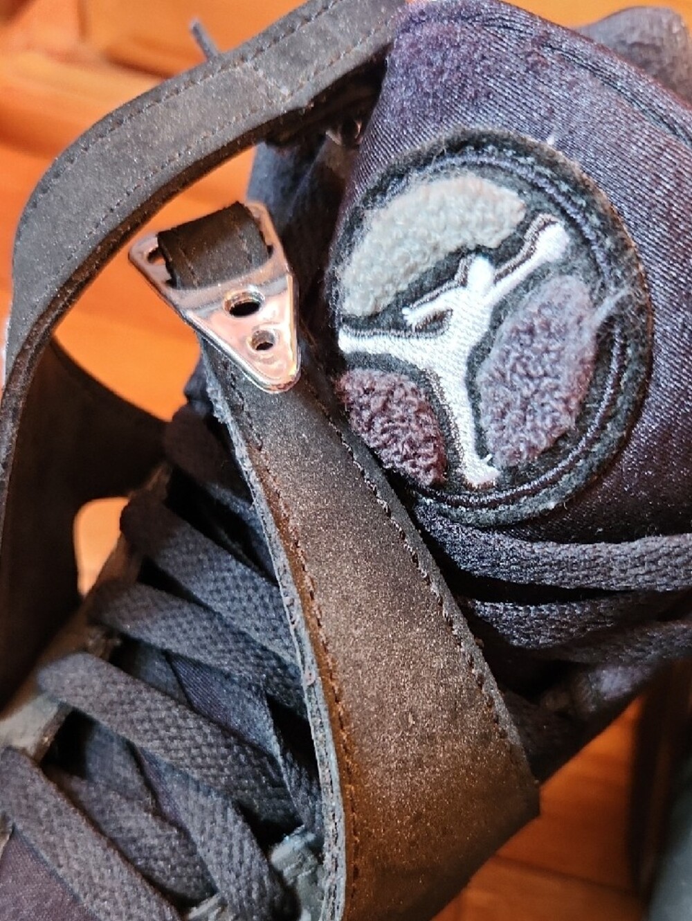 Jordan Retro 8 - Picture 6 of 9